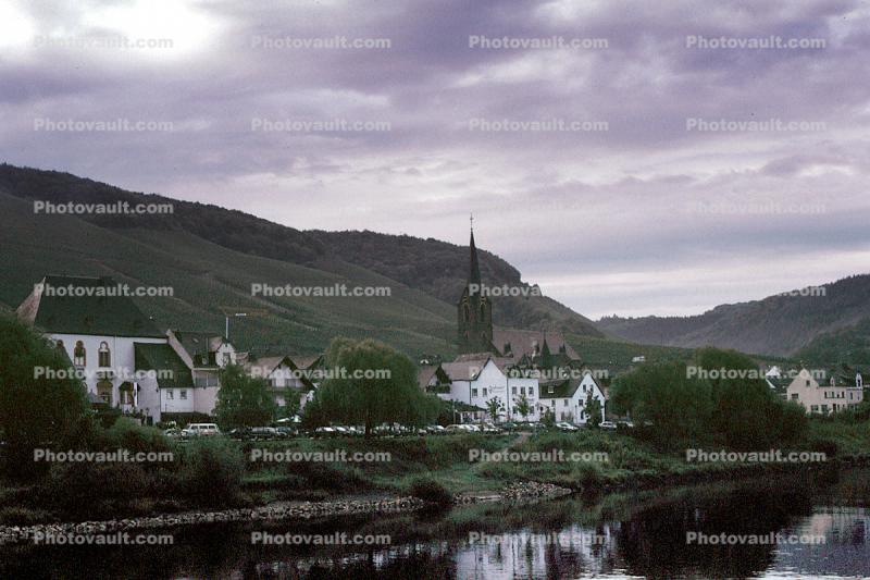 Mosel, Church, Hillside, Homes, Riverfront, Mosel (wine region), River