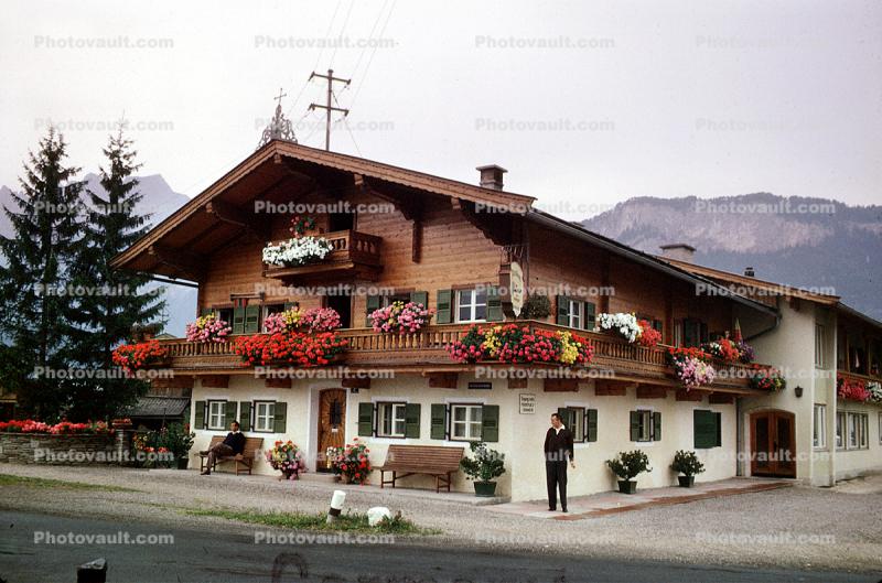 Building, Balcony, flowers, Chalet, Bavaria