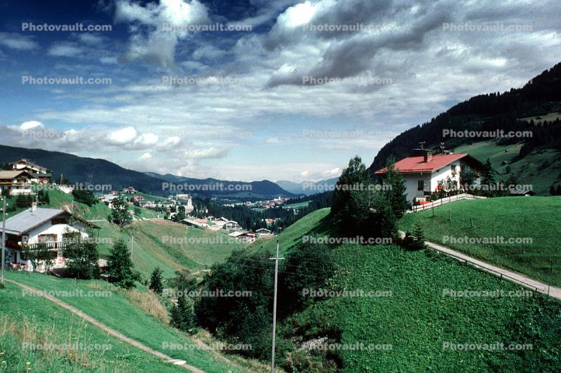 Allgau, Allg?u, Bavaria, Homes, Houses, Hills, Mountains