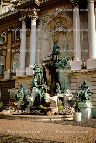 The Matthias Fountain, Statues, Water Fountain, aquatics, landmark, Budapest