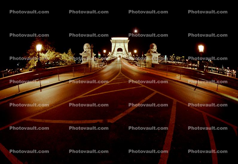 Lion Statues, Szechenyi Chain Bridge, Chain Suspension Bridge, Danube River, Budapest