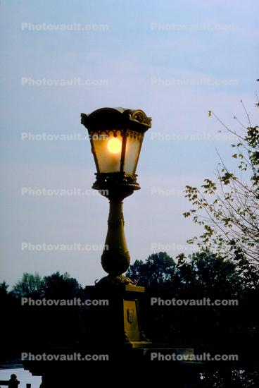 Red Light, Lamp, Budapest