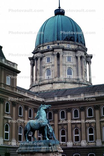 Equestrian Statue, Buda Castle Dome, Budavari Palota, Building, Budapest