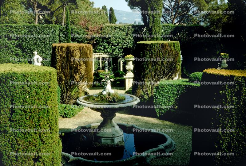 Manicured Garden, Bushes, Shrub, Statues, Florence