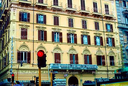 Istituto Italiano di Previdenza, Building, Rome