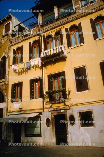 Home Residenc, wall, windows, Venice