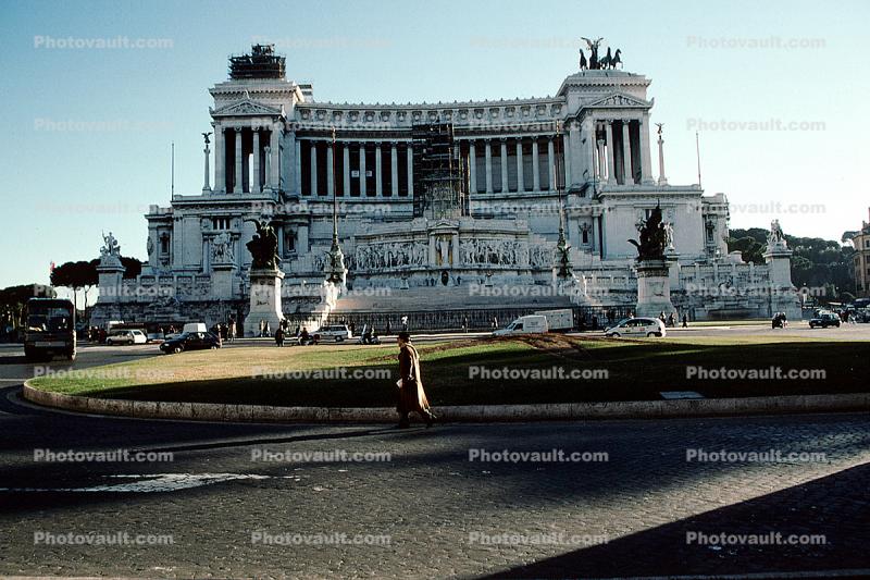 Vittoriano, Monument constructed to honour King Vittorio Emanuele 2, The Monument of Victor Emmanuel II