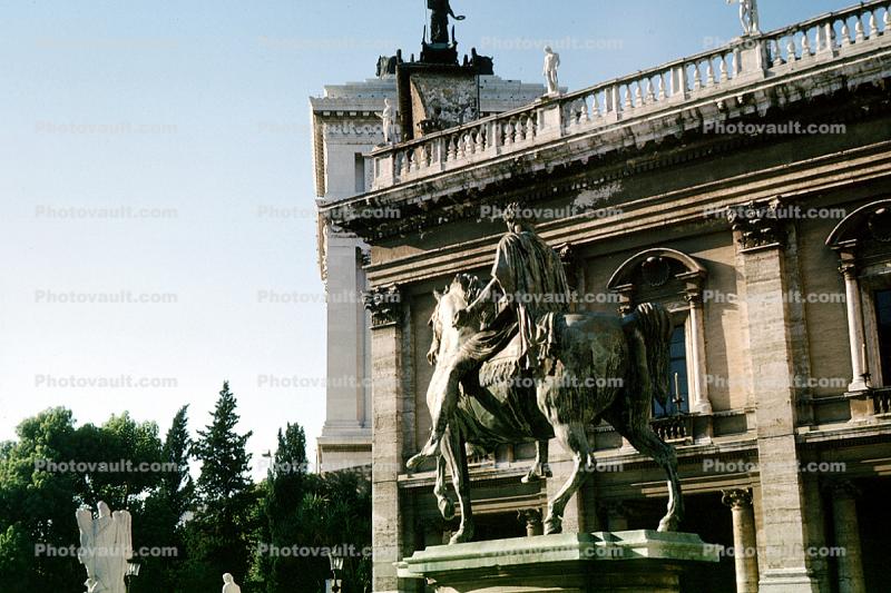 Capitoline Marcus Aurelius, Palace, Statues, Capitoline Hill Cordonata, Rome