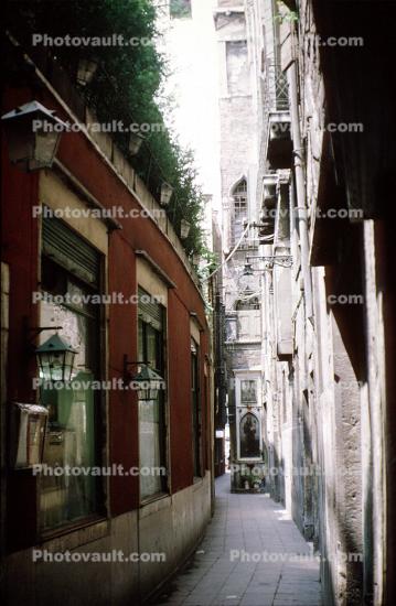 alley, alleyway, Buildings, shops