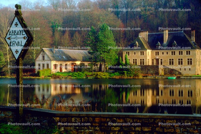 Abaye, Craval, Bucolic Buildings Reflection on a Lake, Water, Forest