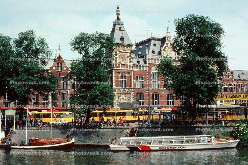 Excursion Boat Terminal, sight seeing, Amsterdam