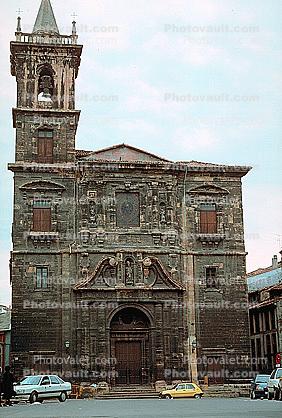 church of San Isidoro el Real, Plaza de la Constitucion, single bell tower, building
