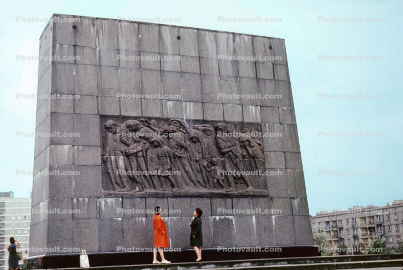 Exodus, Monument to the Ghetto Heroes, bas-relief, monument, Holocaust, Warsaw