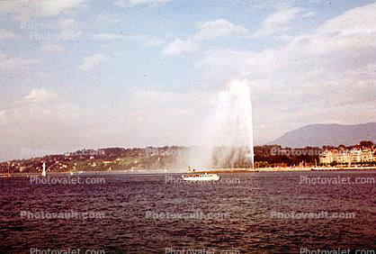 Jet d'eau, (Water Fountain, aquatics), Geneva, Switzerland, Aquatics, 1950s