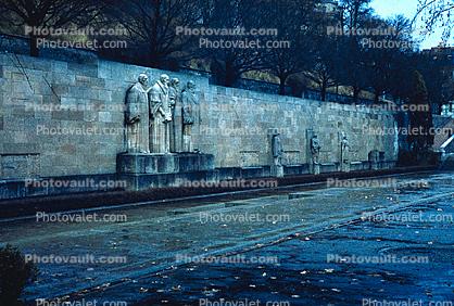 Reformation Wall, Famous Monument, William Farel, John Calvin, Theodore Beza, John Knox, Bastions Park, Geneva, Switzerland, sculpture, stone, 1950s