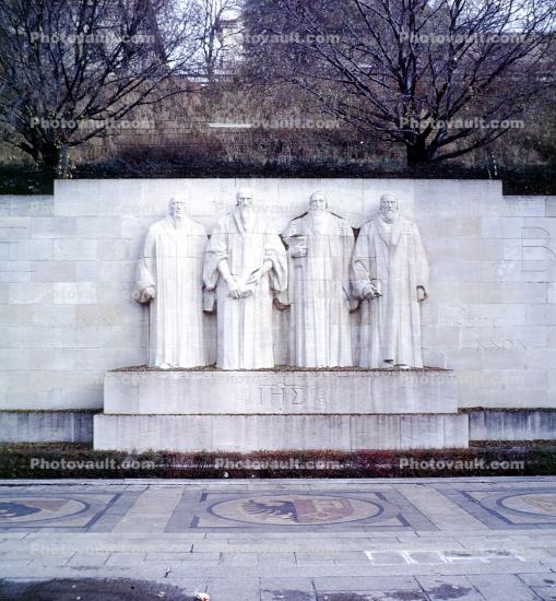 Reformation Wall, William Farel, John Calvin, Theodore Beza, John Knox, Bastions Park, famous landmark, Switzerland, 1950s