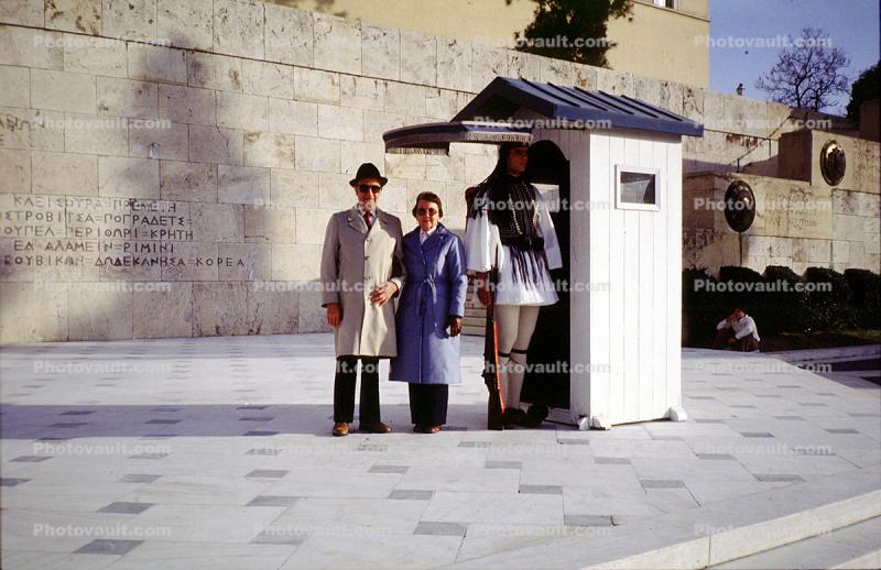 Evzon, Presidential Guard, Tomb of the Unknown Soldier, Athens, Guardhouse