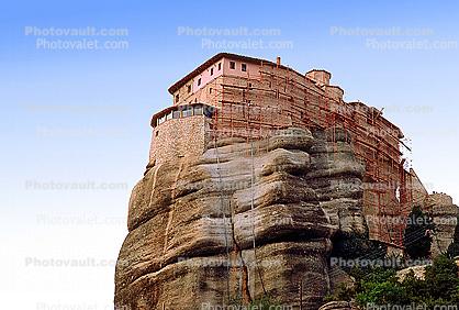 Roussanou Monastery, Meteora, Plain of Thessaly, Eastern Orthodox Monasteries, Cliff-hanging Architecture