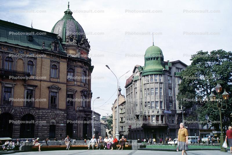 Building in Lviv, 4 September 1992
