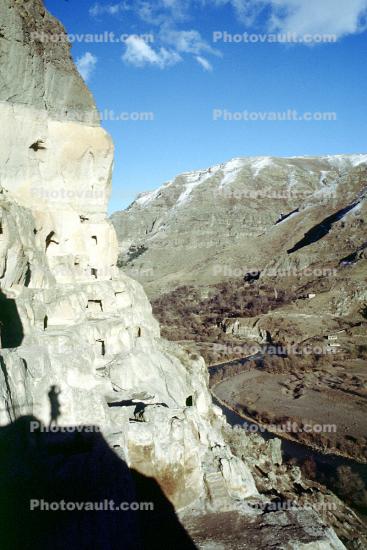 valley in Vardizia, Rock Dwellings, Cliff Dwellings, Cliff-hanging Architecture