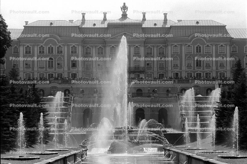 Water Fountain, aquatics, Summer Palace in Petrodvorets