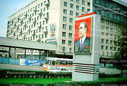 Leonid Ilych Brezhnev poster, bus