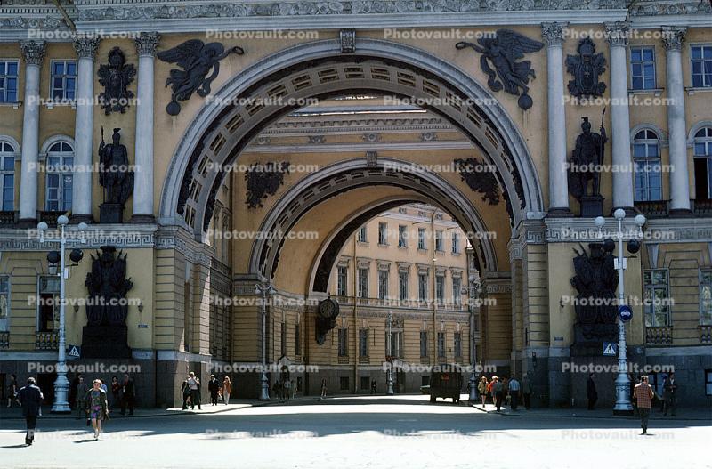 Arch entrance, angels, statues, Palace Square, The Winter Palace, (Hermitage)