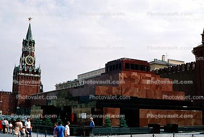 Lenins Tomb, red square, clock tower, buildings