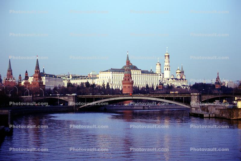 The Kremlin, Moscow River
