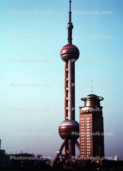 The Oriental Pearl TV Tower, Telecommunications