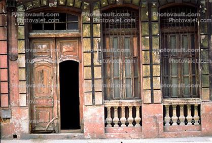 Doors, Windows, Doorway, entrance, Old Havana, Buildings, Sidewalk