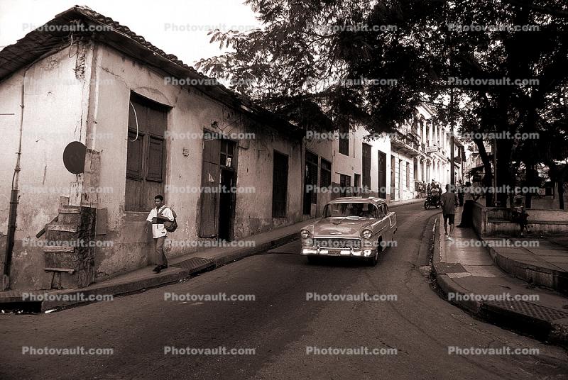 Chevy Belair, Car, Building, Trees, Sidewalk, Old Havana building