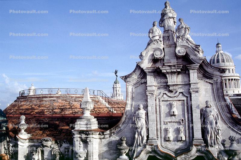 Ornate building, bar-Relief, statues, Old building, opulant, frieze