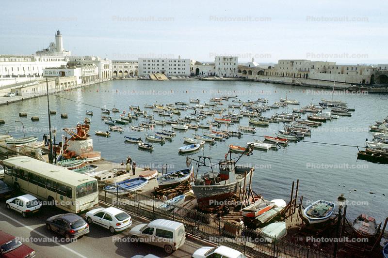 Docks, Fishing Boats, Bus, Seaside, City, Traffic Jam, buildings, harbor