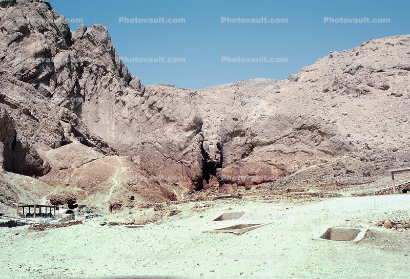 Valley of Queens, Mountain, Sand