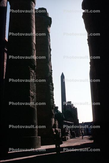 Obelisk, ruins