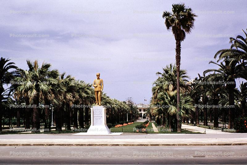Statue, Park, Palm TreesCasa Blanca, 1952, 1950s