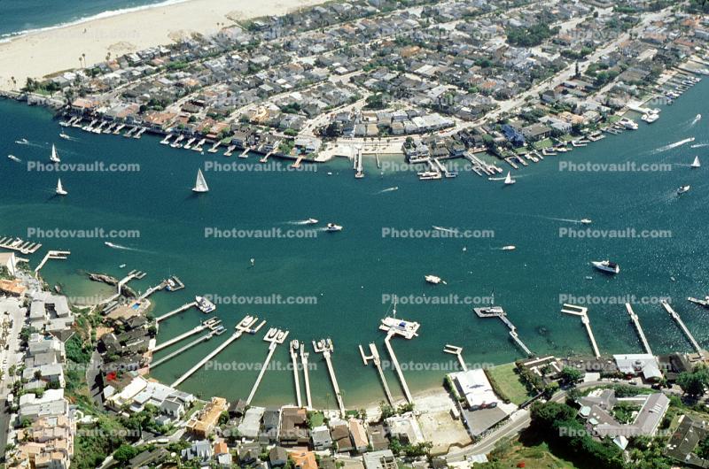Harbor, Docks, Boats, rooftops, piers, homes, houses, buildings
