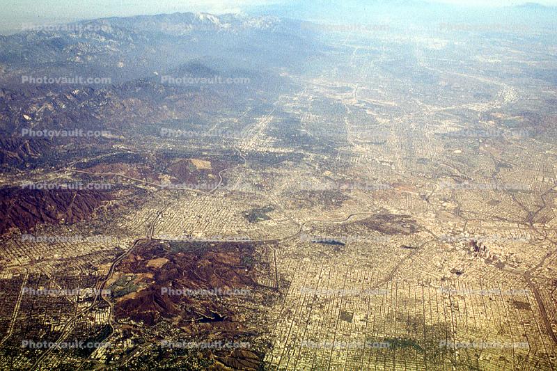 Urban Sprawl in the Boss Basin, smog, Valley, San Gabriel Mountains