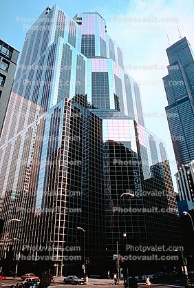 One South Wacker, Office Building, skyscraper, highrise, looking-up
