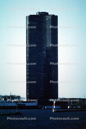 Lake Point Tower, built 1968, skyscraper, high-rise residential building, 1960s