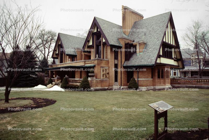 Moor-Dugal Residence, (1895, 1923), 333 Forest Avenue, Oak Park