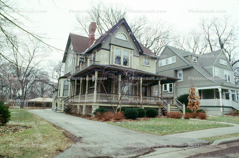 Huge Porch, Home, sidewalk, Oak Park