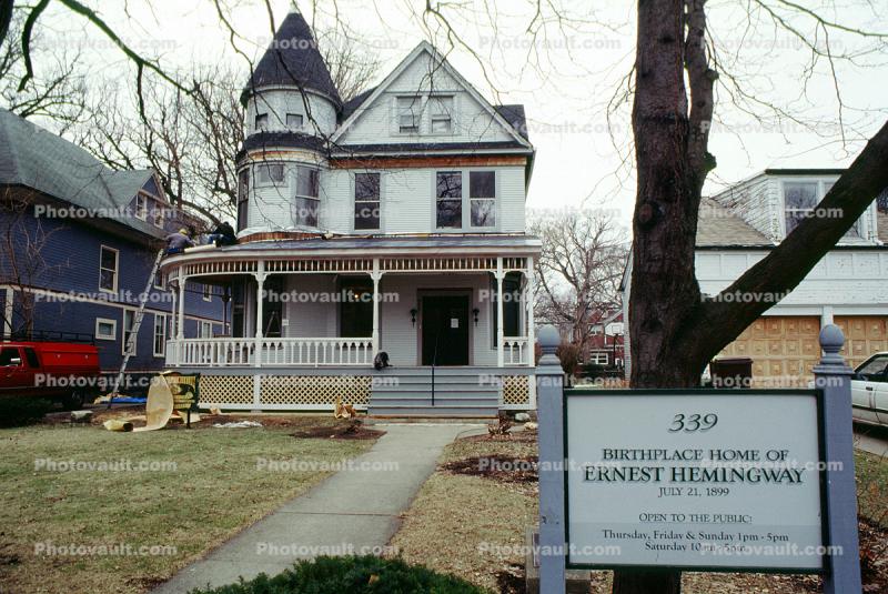 Birthplace Home of Ernest Hemingway, 339 N Oak Park Avenue