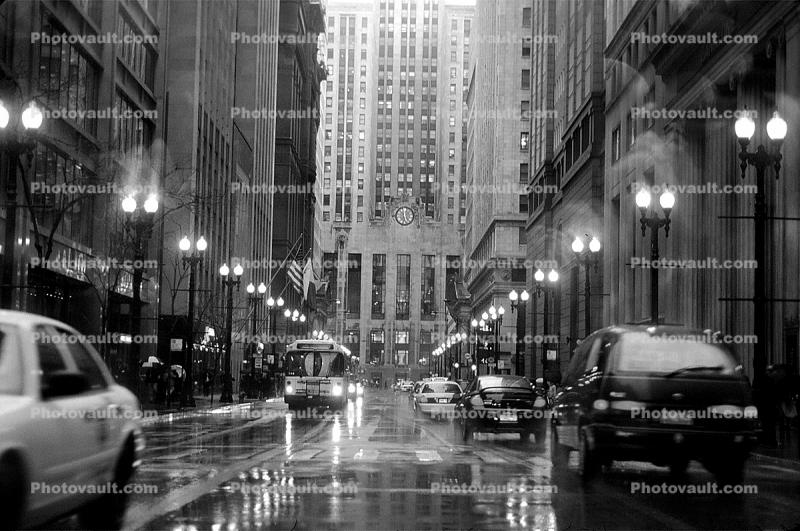 Chicago Board of Trade Building, Cars, automobile, vehicles, Rain, Rainy
