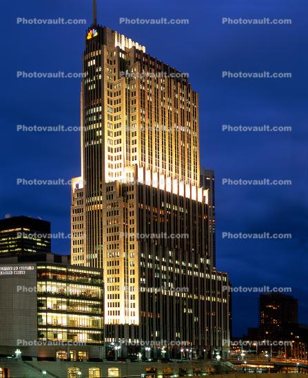 NBC Tower, Twilight, Dusk, Dawn, Cityfront Center, skyscraper, building, highrise, Chicago River