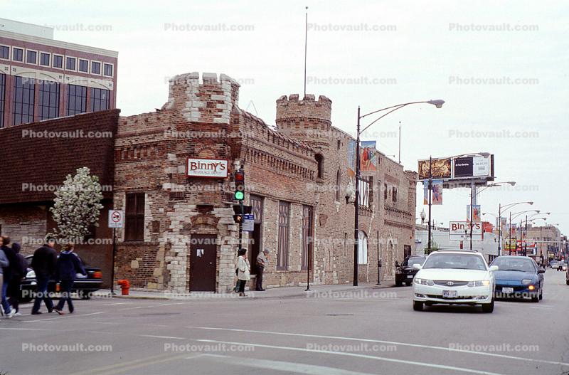 Castle Building, cars, turret, Binny's Beverage Depot, automobiles, vehicles