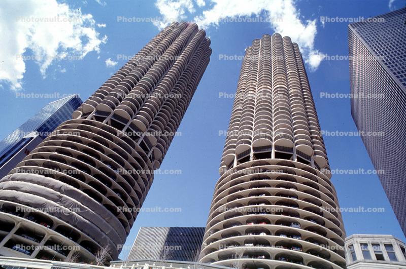 Marina City, Mixed use Residential Towers, skyscraper, building, tower, looking-up