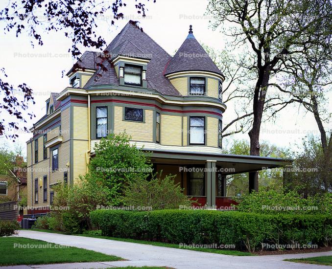 300 N Forest Ave, Queen Anne style, 1899, Oak Park