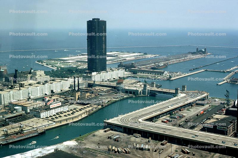 Lake Point Tower, Lakeshore Drive, Chicago River, Navy Pier, skyscraper, high-rise residential building, July 1968, 1960s